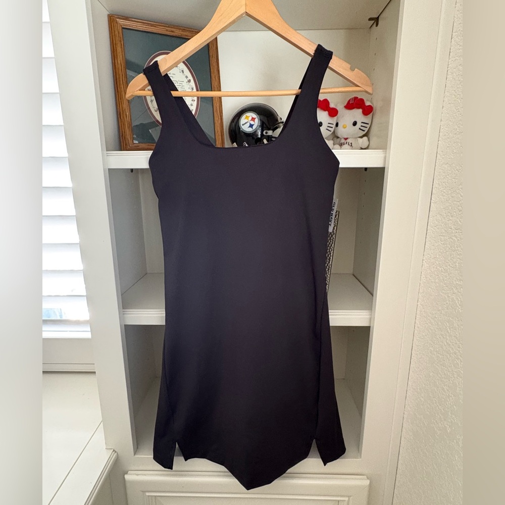 Old Navy Active PowerSoft Go-Dry  Athletic Black Dress With Built in Bra Size XS